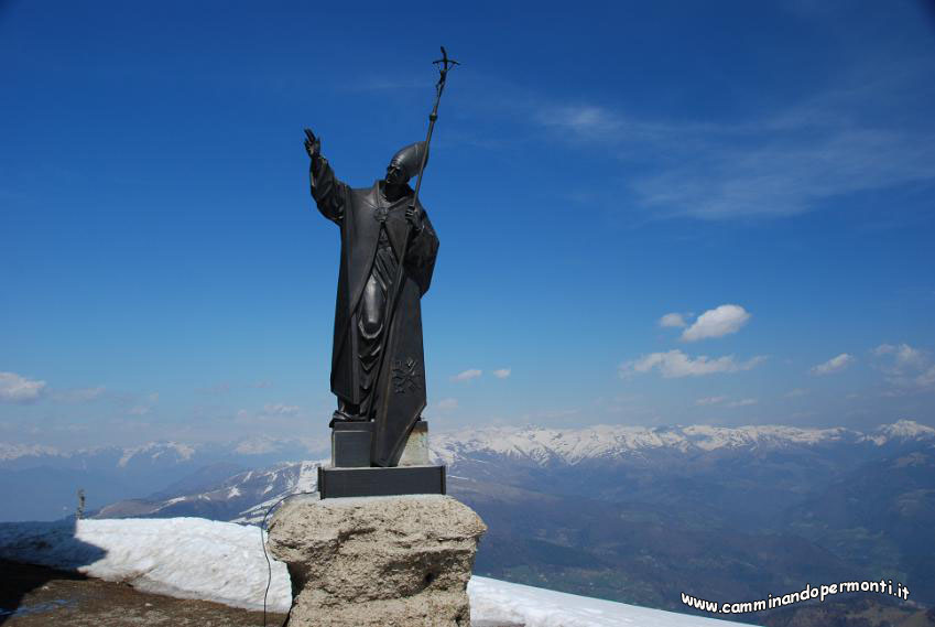 141 Statua bronzea di Papa Paolo VI.JPG